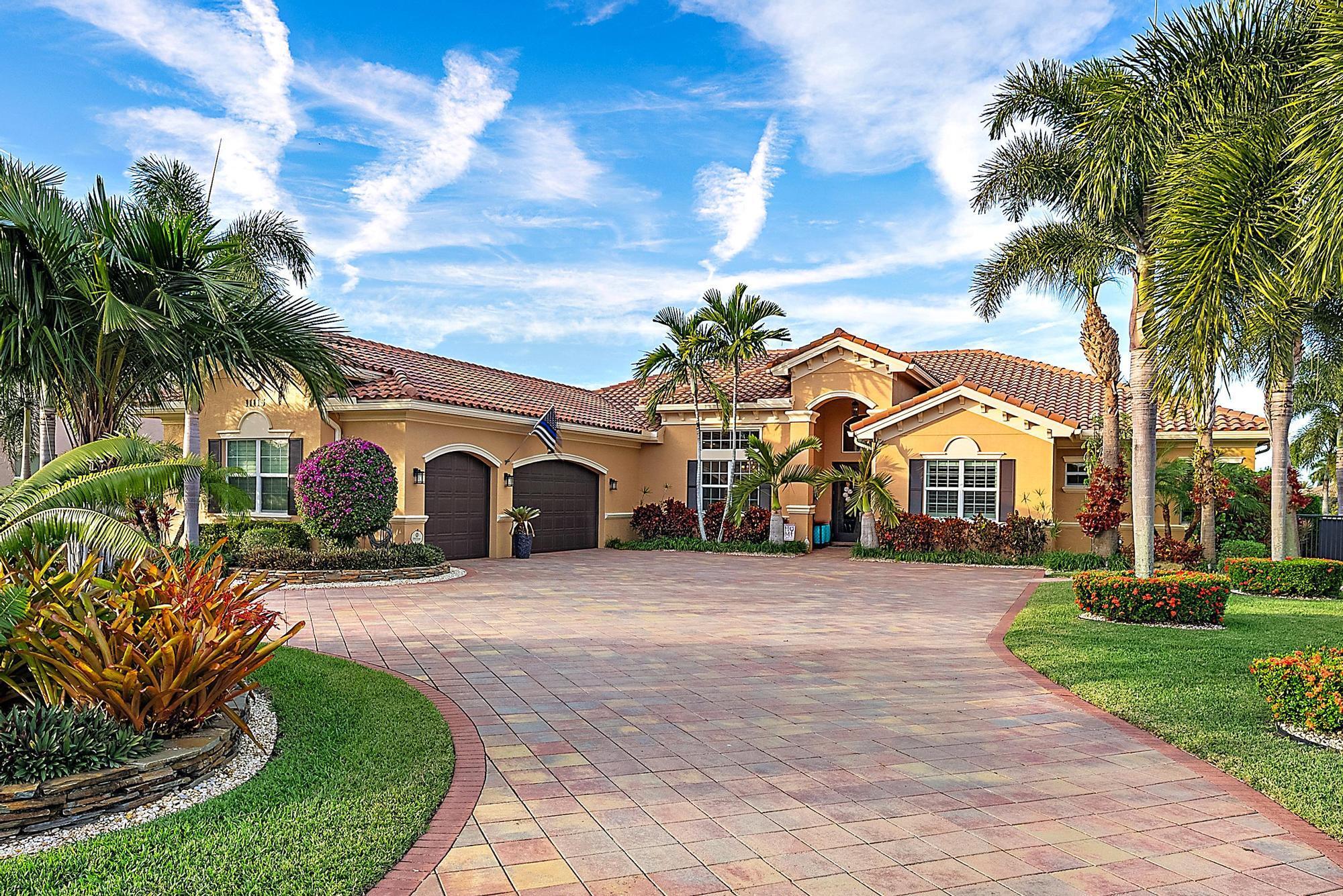 BAYHILL ESTATES - Residential