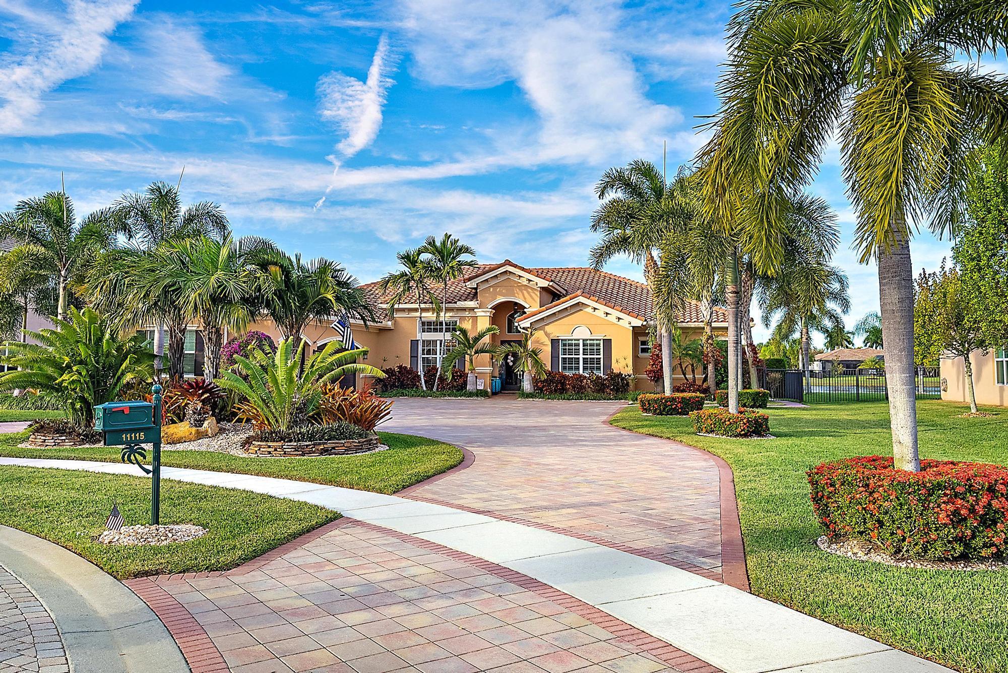 BAYHILL ESTATES - Residential