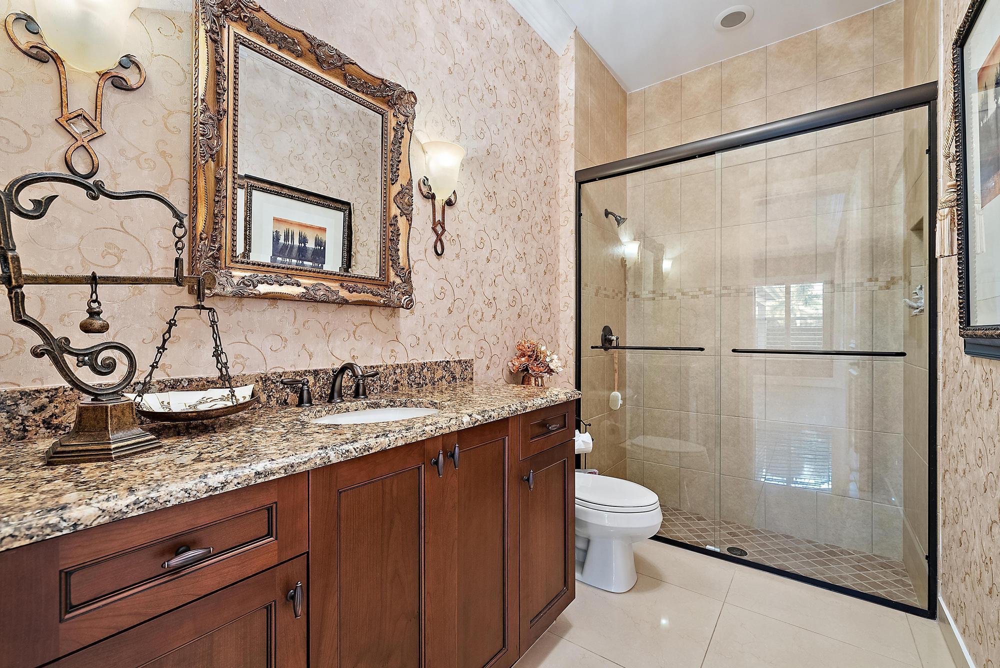 BAYHILL ESTATES - Residential