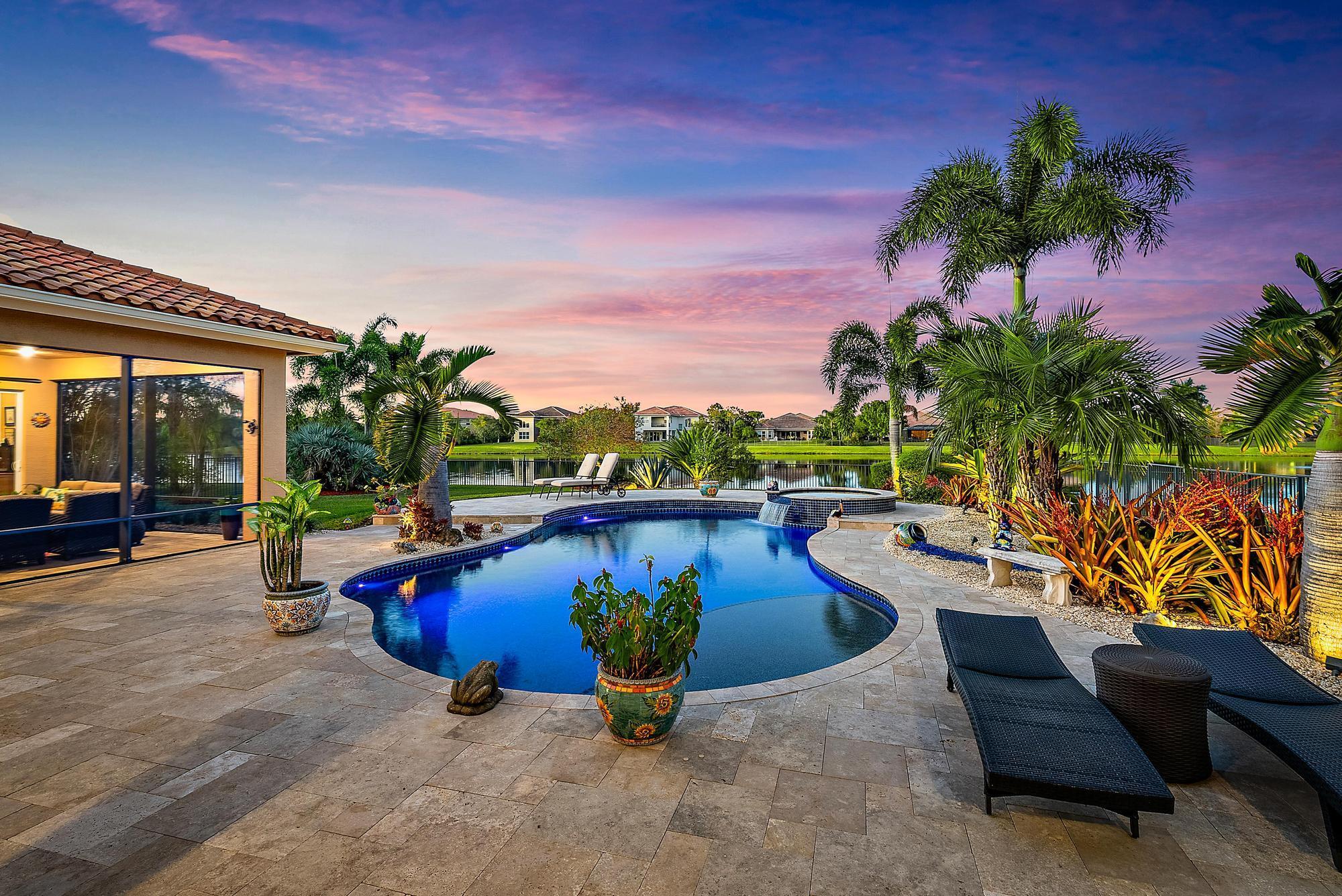 BAYHILL ESTATES - Residential