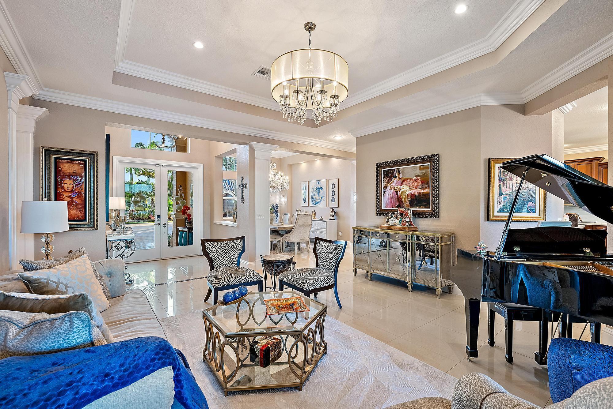 BAYHILL ESTATES - Residential