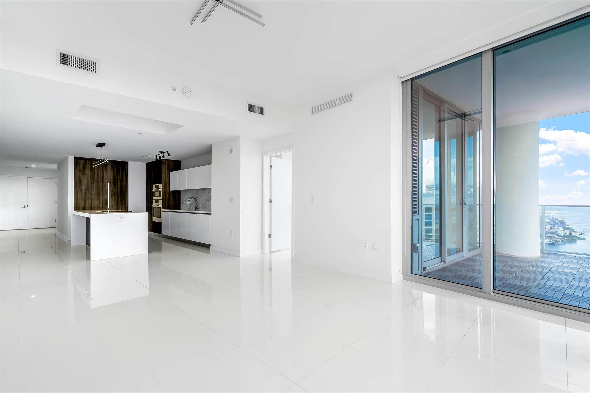 PARAMOUNT Miami Worldcenter Condo - Residential