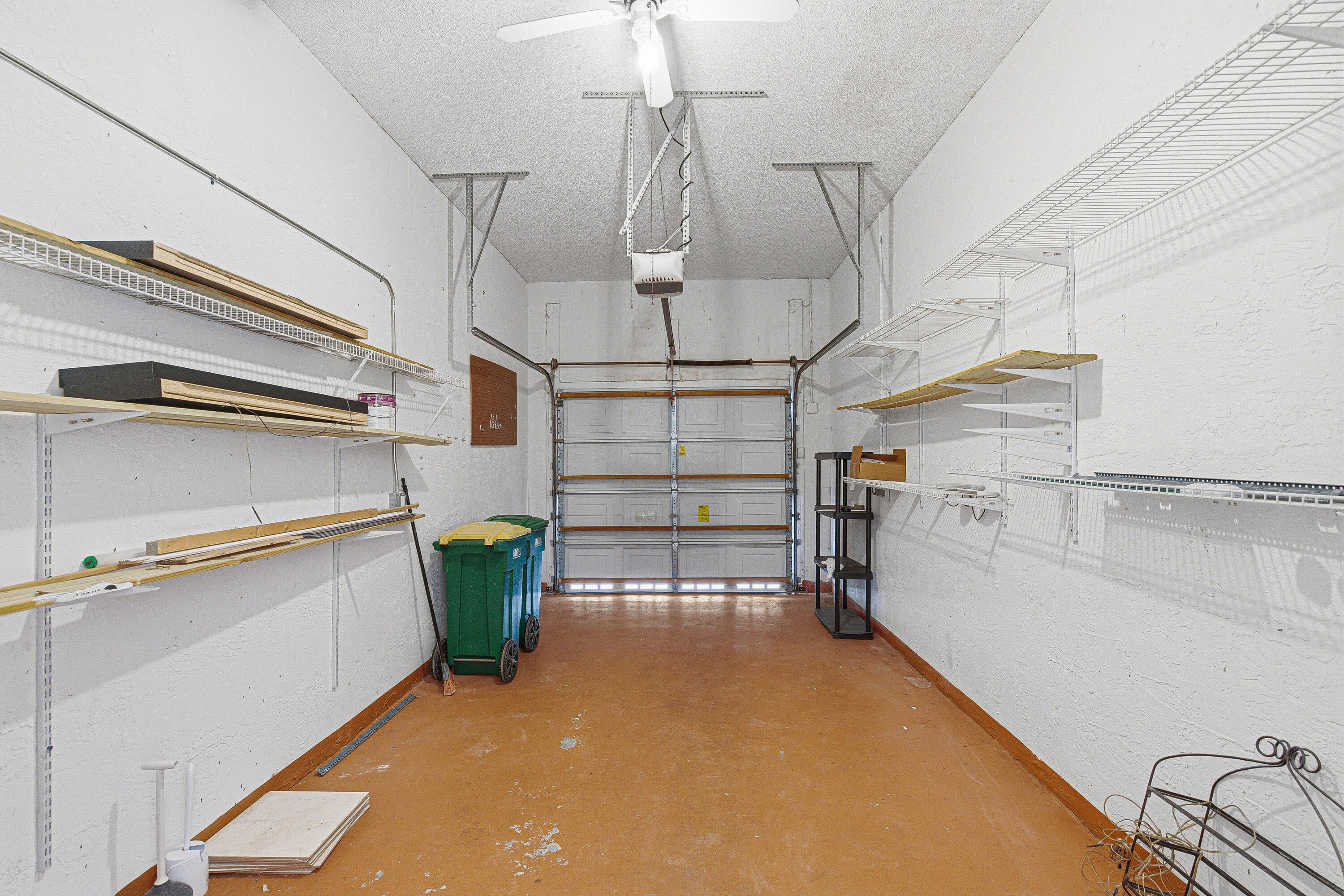 LOMBARDY REPLAT - Residential