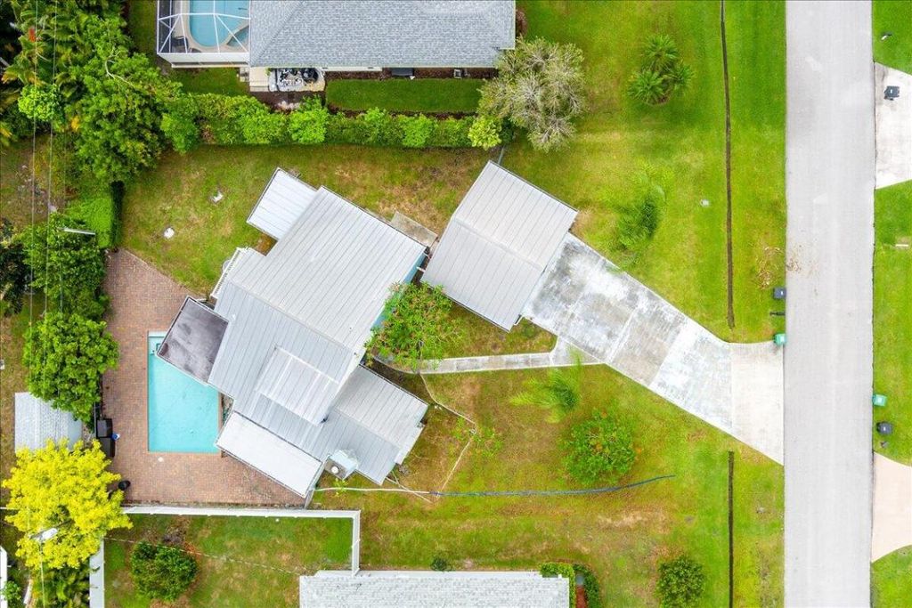 Photo of 1211 SE Mendavia Avenue, Port Saint Lucie, FL 34952 (MLS # R10996301)