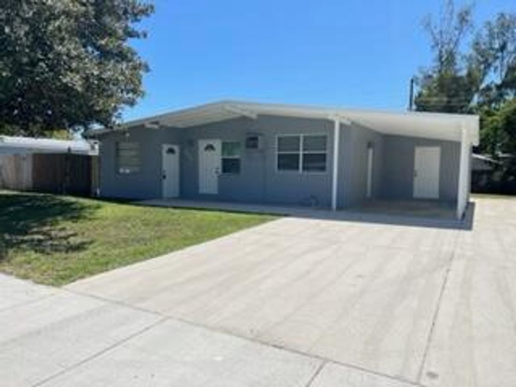 Photo of 1614 NE 53rd Court, Pompano Beach, FL 33064 (MLS # R10788562)