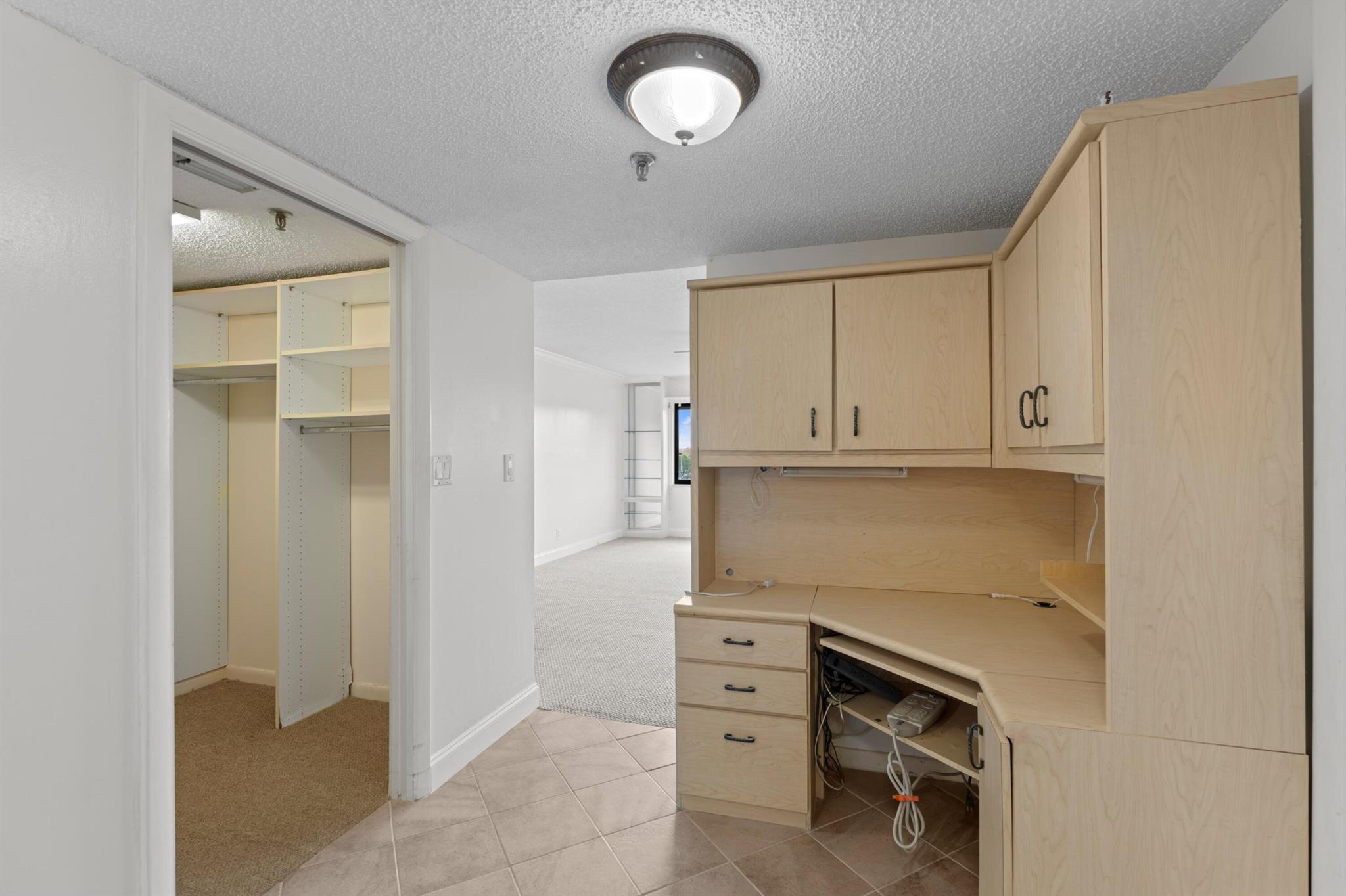 HALF MOON BAY CONDO PH I - Residential