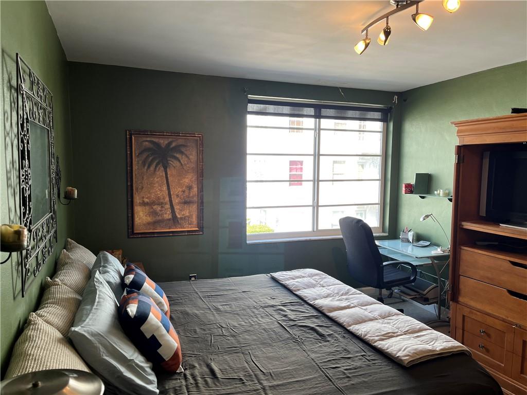 TOWER EAST INCORPORATED C - Residential