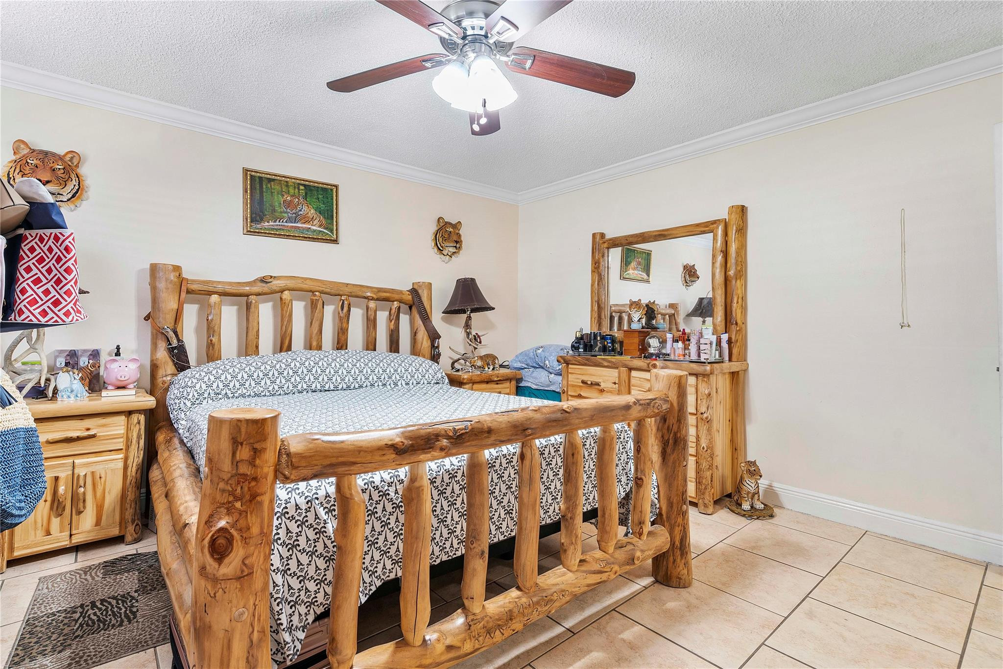 HOLLYWOOD BEACH GARDENS - Residential Income