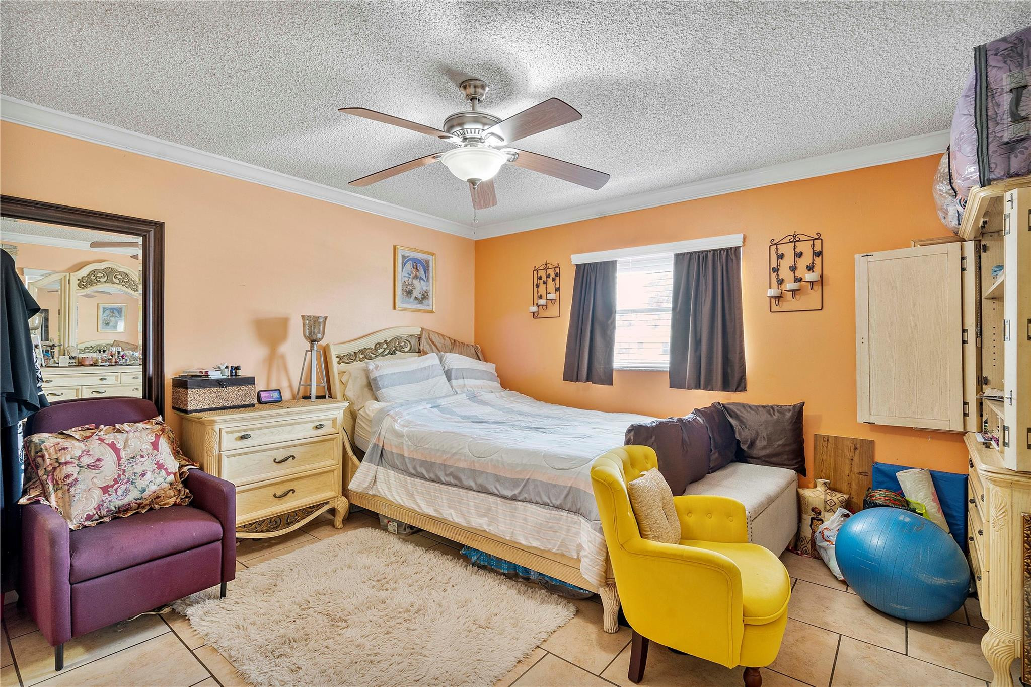 HOLLYWOOD BEACH GARDENS - Residential Income