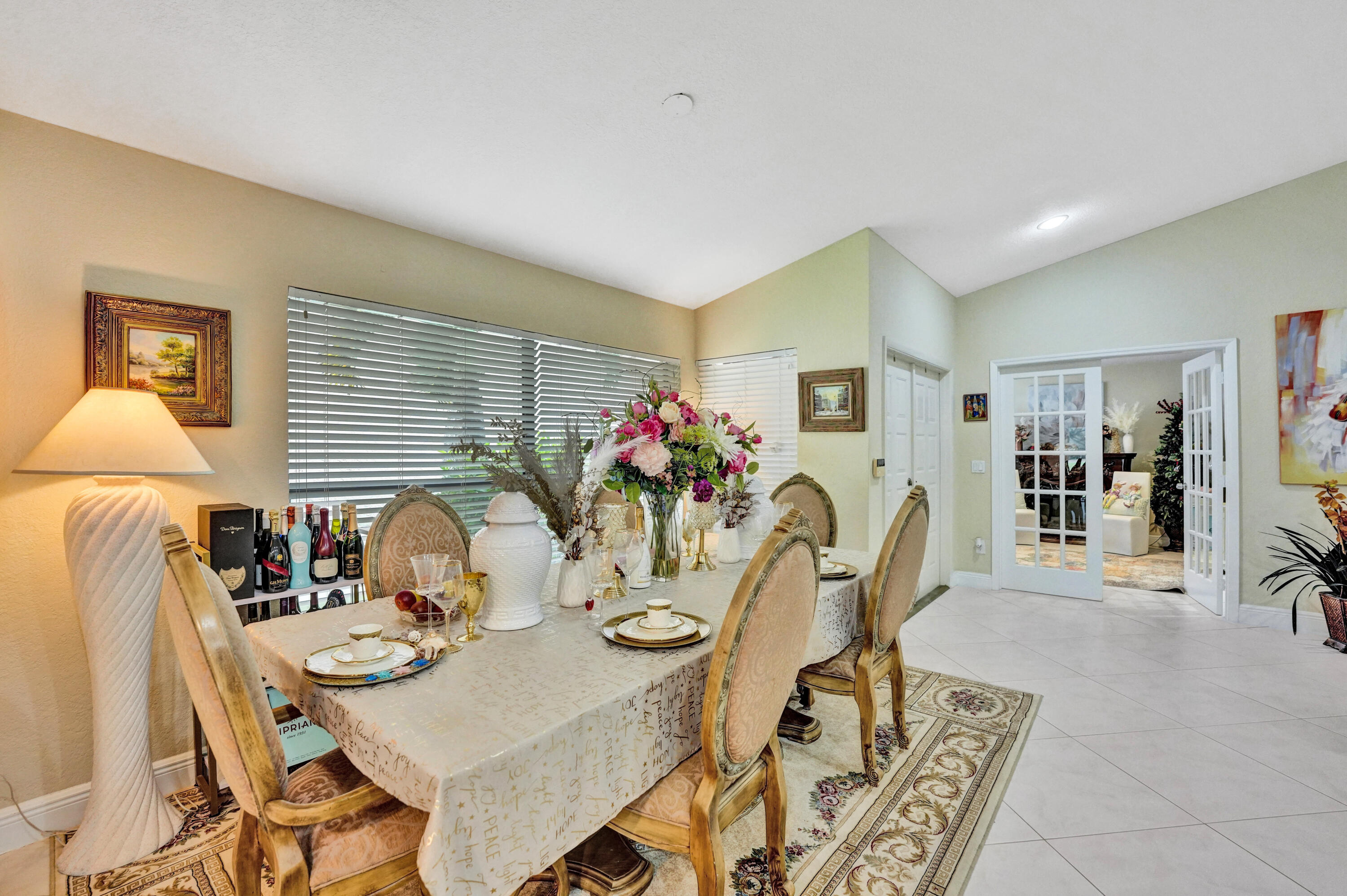 11111 Highland Circle