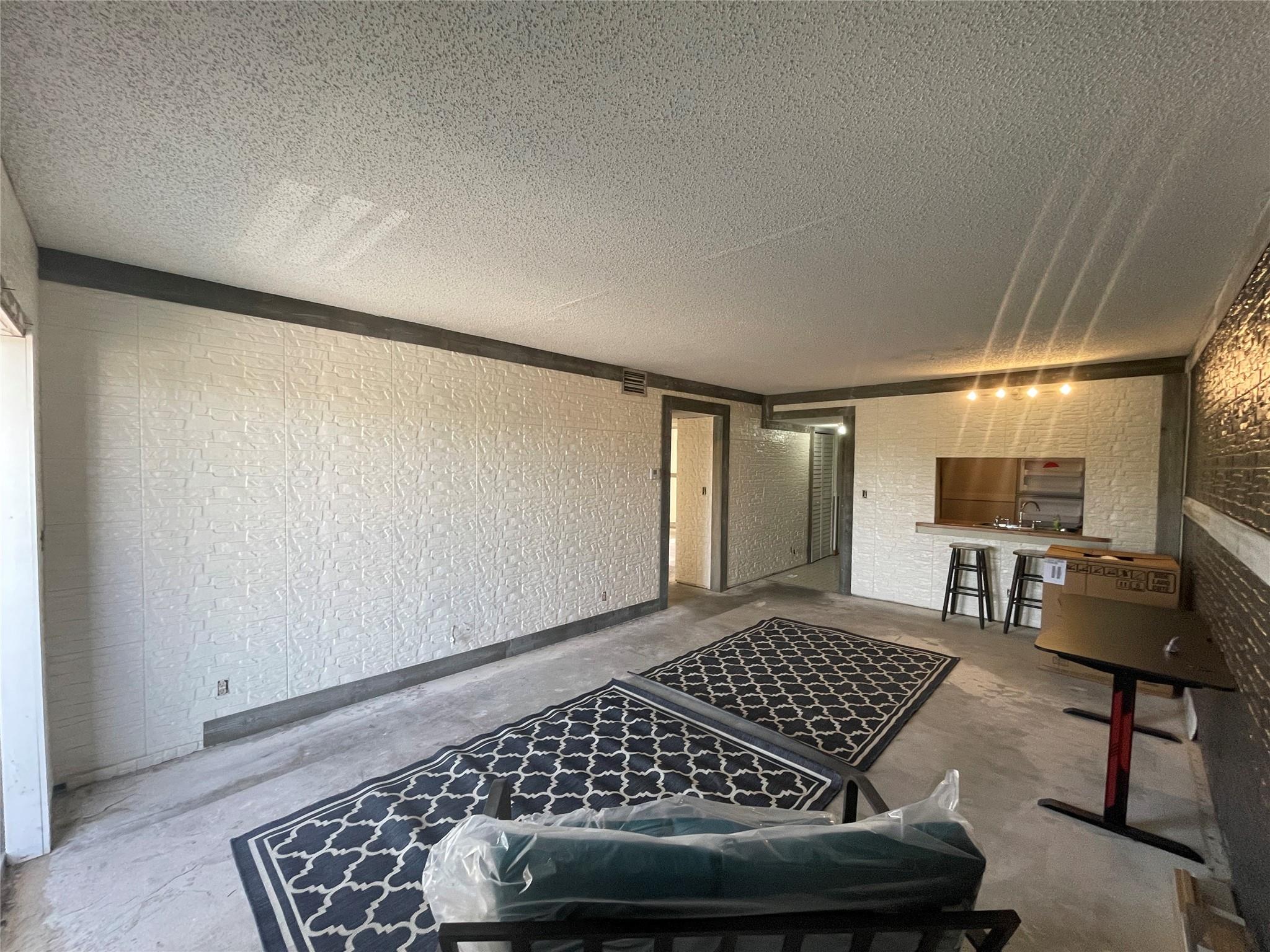 Sunrise Springs - Residential