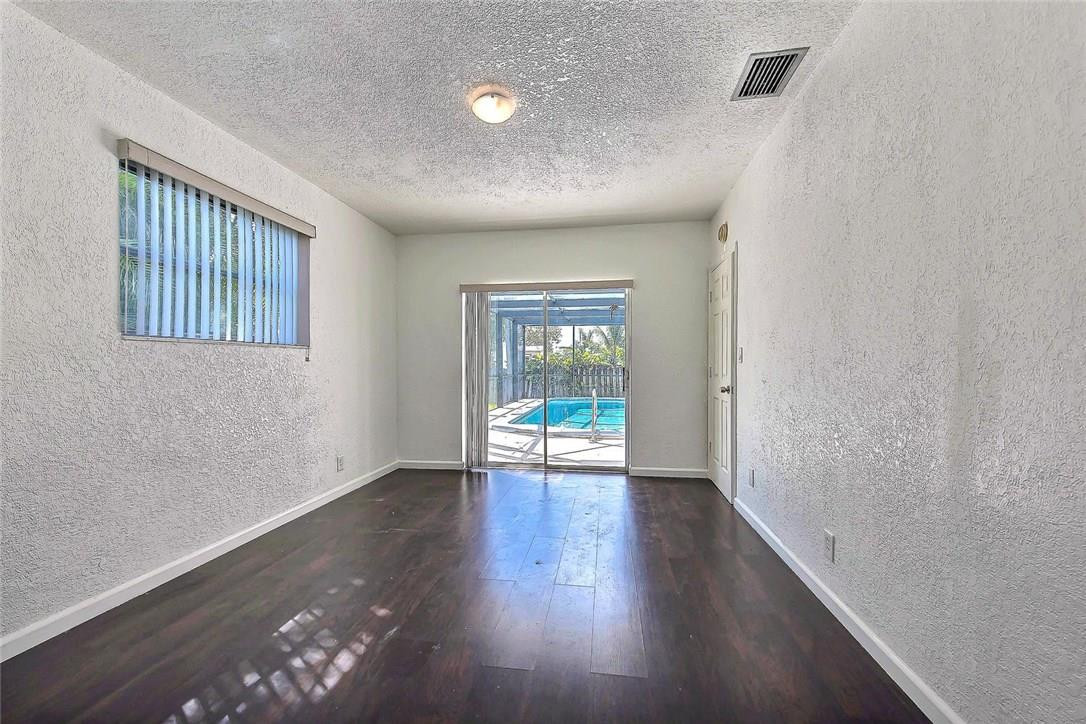 Oriole Estates Sec 7 64-1 - Residential