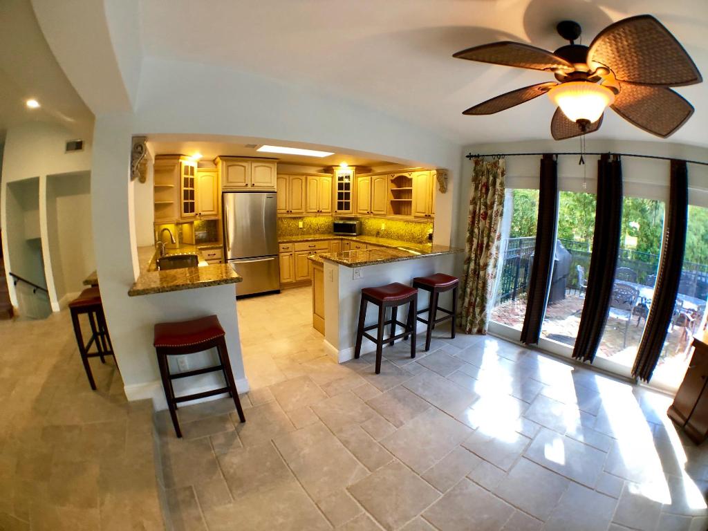 OCEAN HEIGHTS - Residential Lease