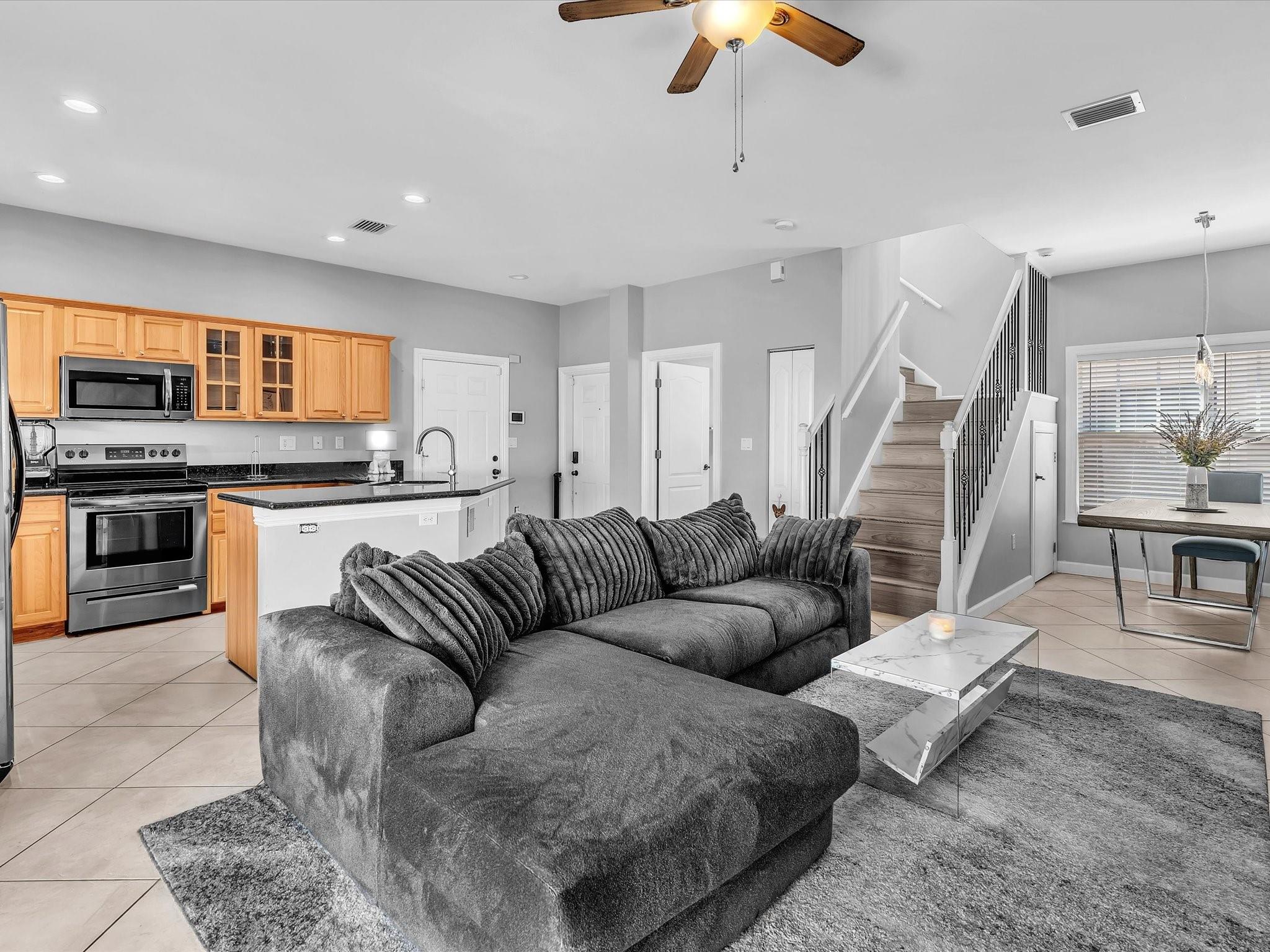 301 SE 22nd St