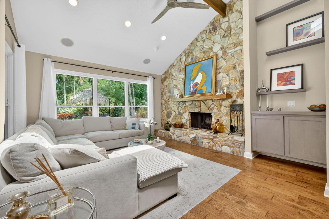 CRANE CREEK COUNTRY CLUB - Residential