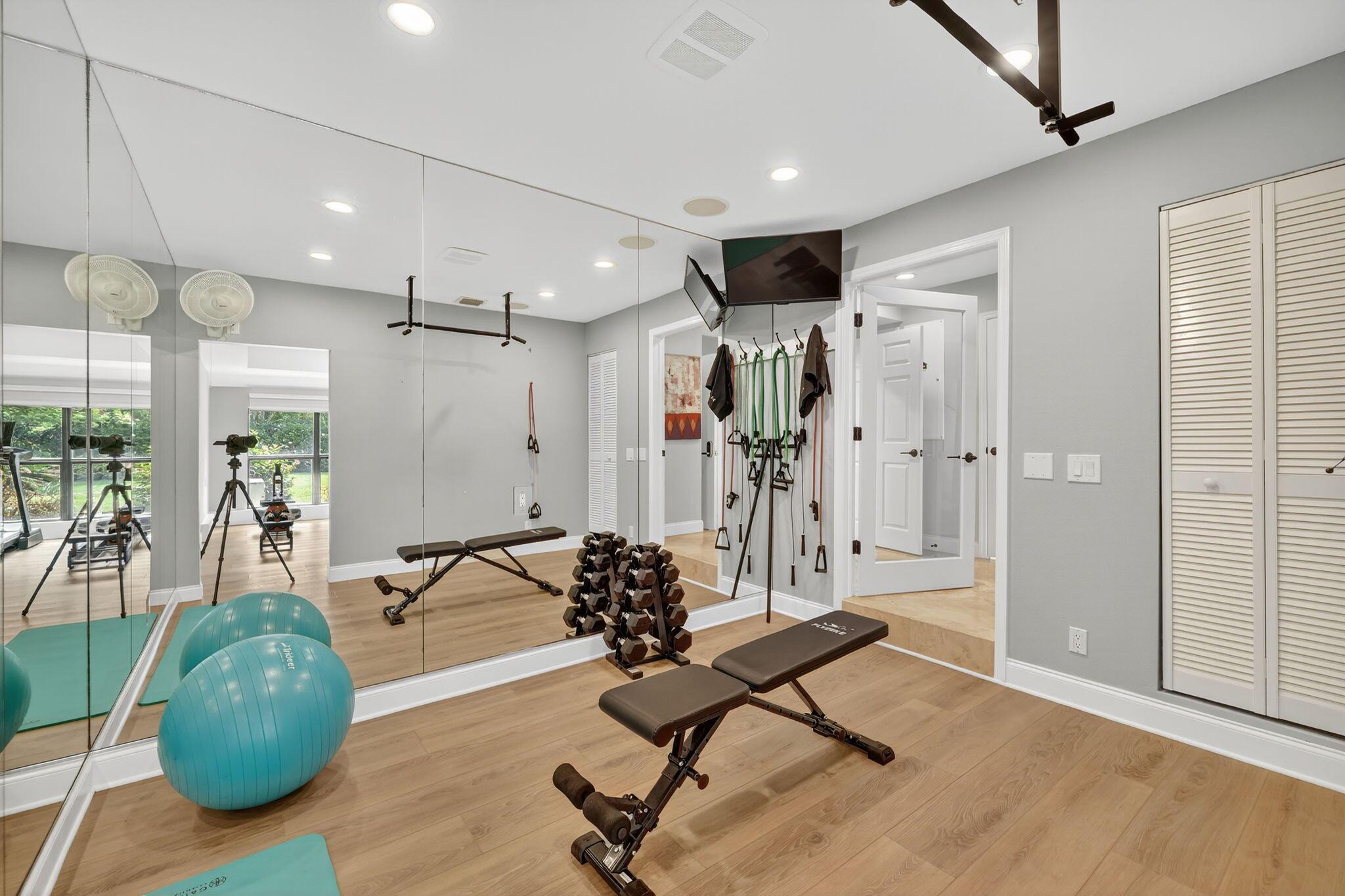 CRANE CREEK COUNTRY CLUB - Residential