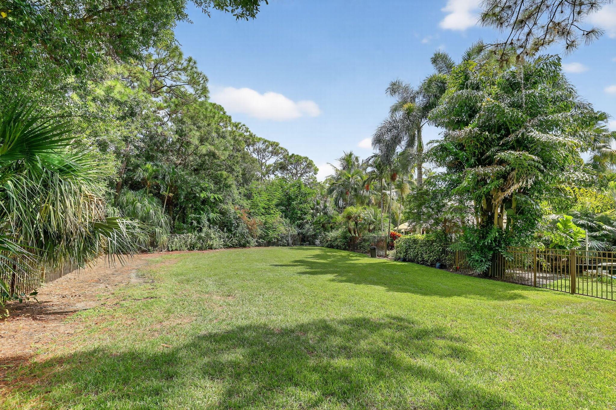 CRANE CREEK COUNTRY CLUB - Residential