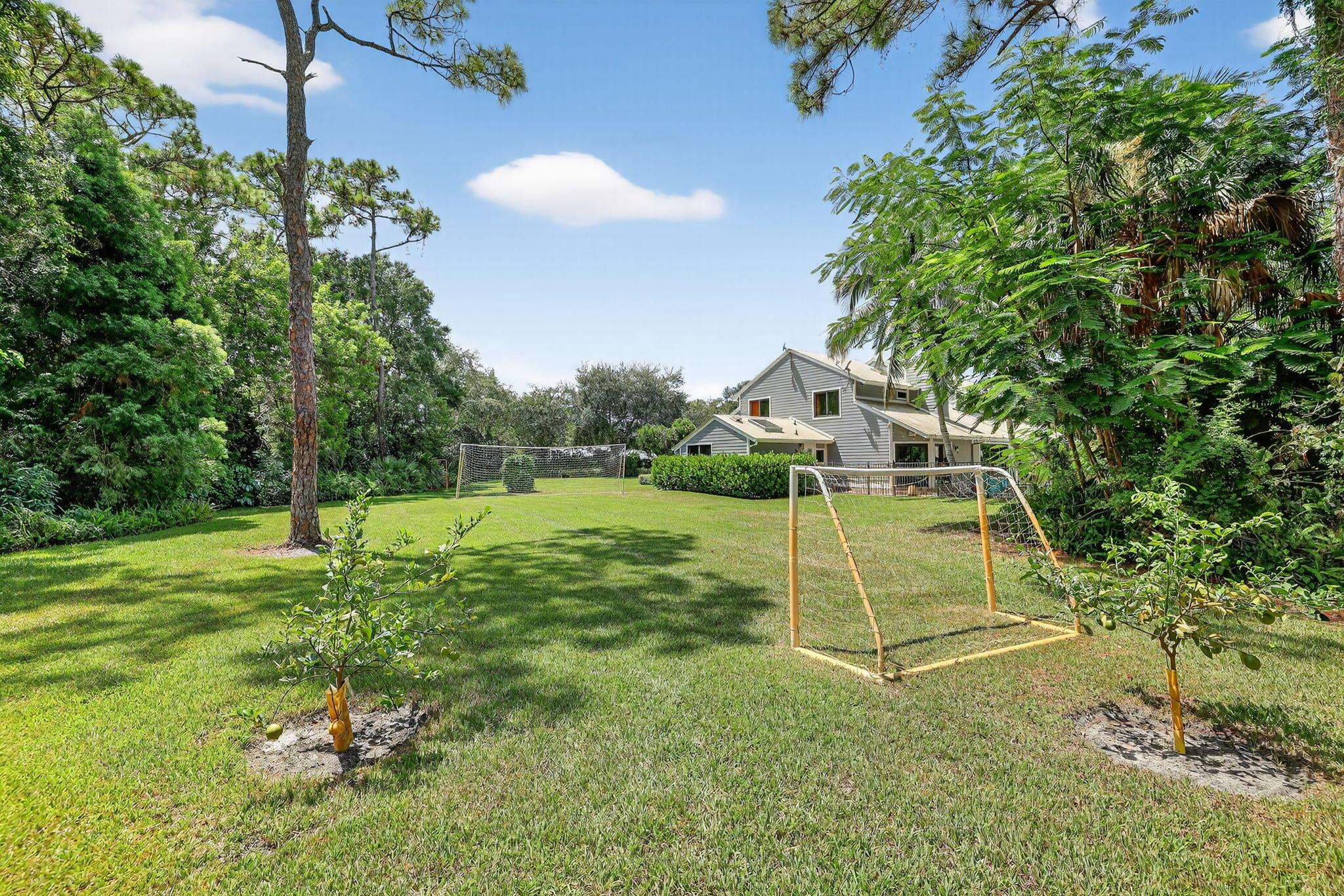 CRANE CREEK COUNTRY CLUB - Residential