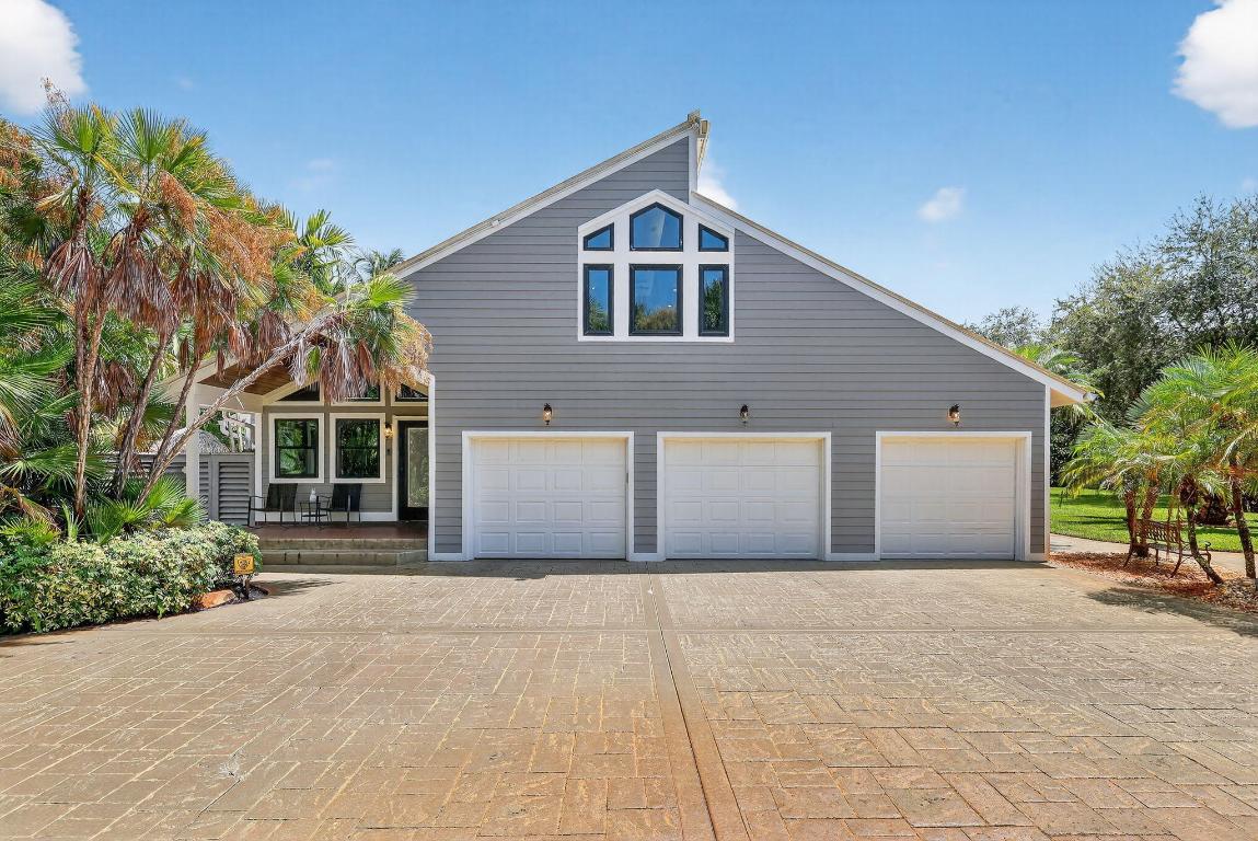 3622 SW Mashie Court