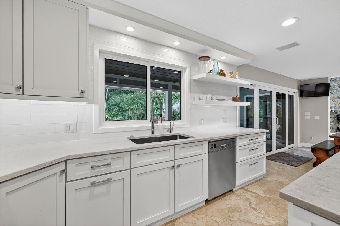 CRANE CREEK COUNTRY CLUB - Residential