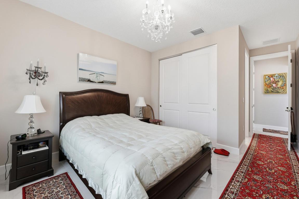 RIVERLAND PARCEL C - PLAT TEN REPLAT - Residential