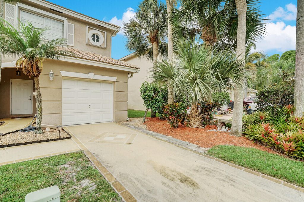 Photo of 6971 Thicket Trace, Lake Worth, FL 33467 (MLS # R10989579)