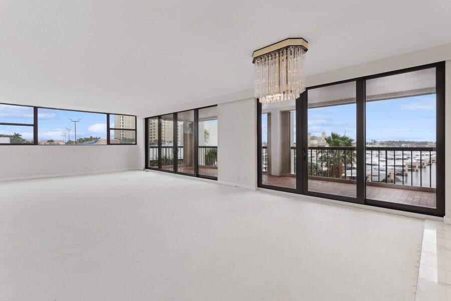 400 N Flagler Drive 501
