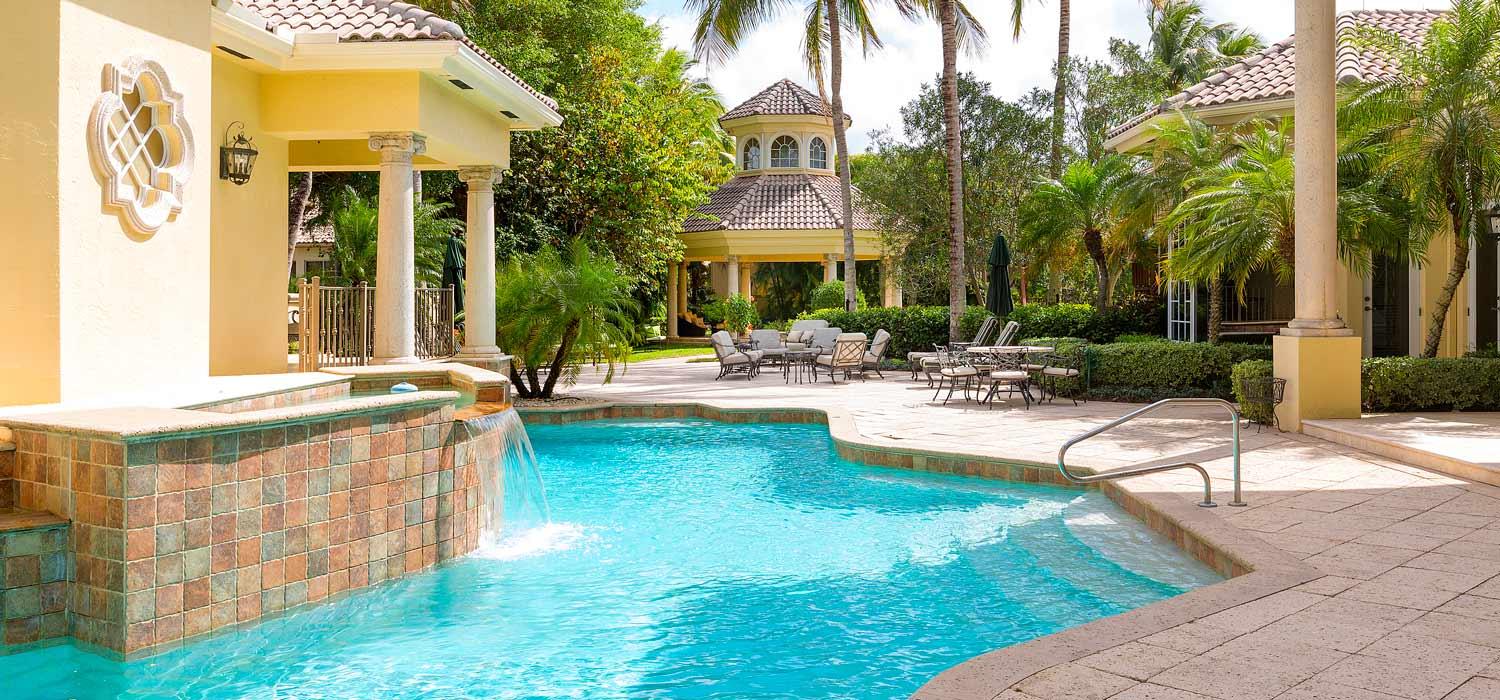 VINTAGE OAKS / POLO CLUB - Residential