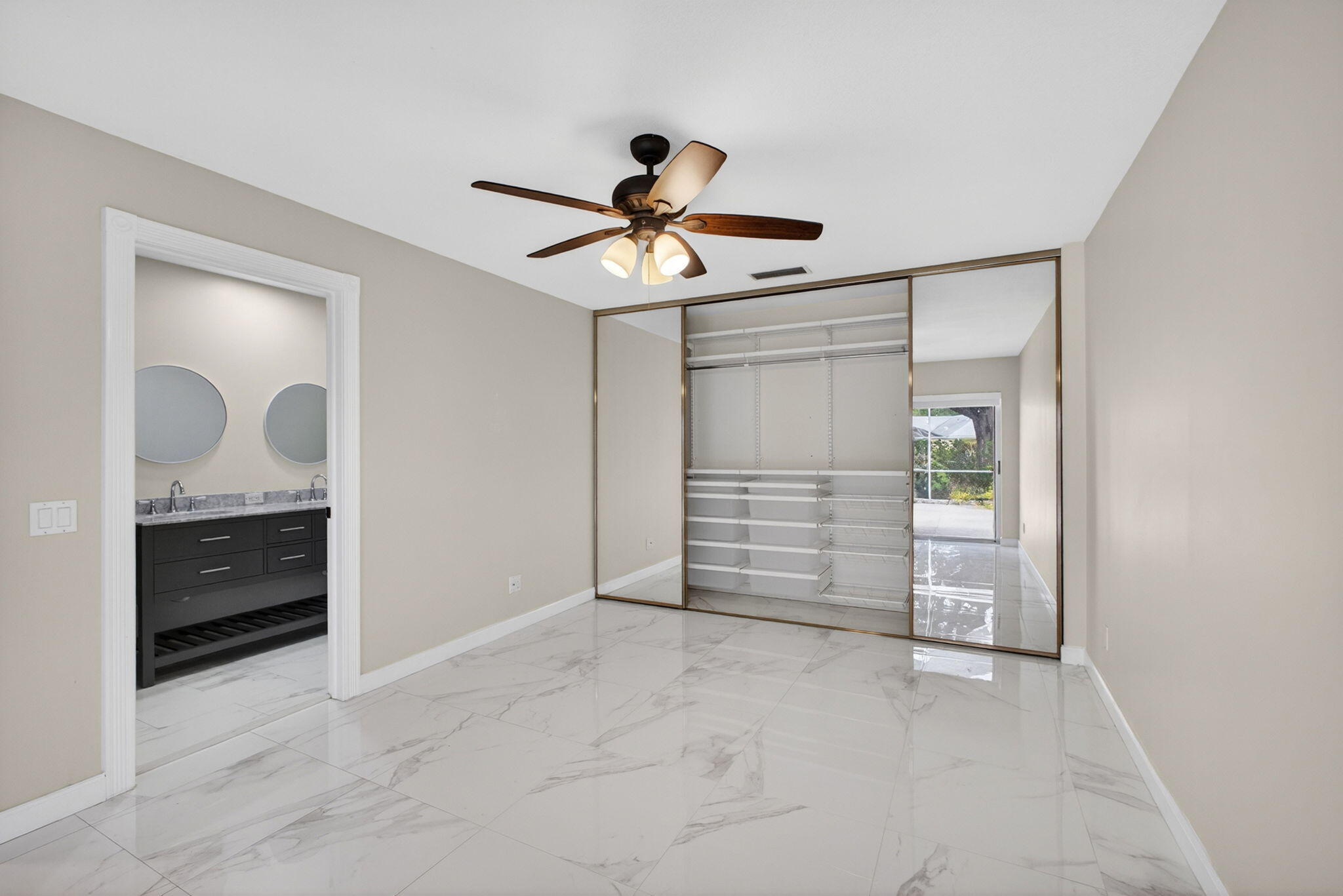 LAKE CATHERINE - Residential