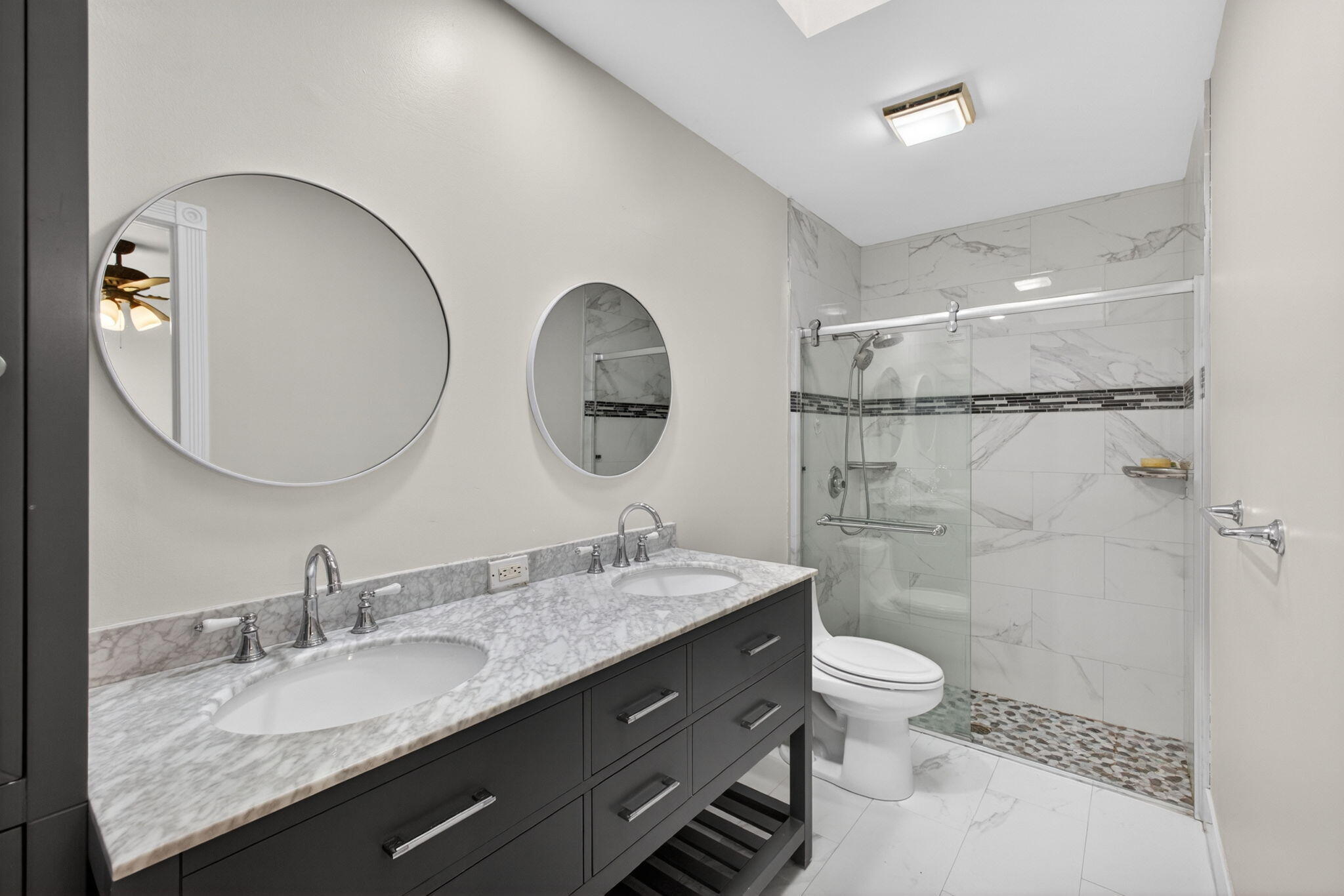 LAKE CATHERINE - Residential