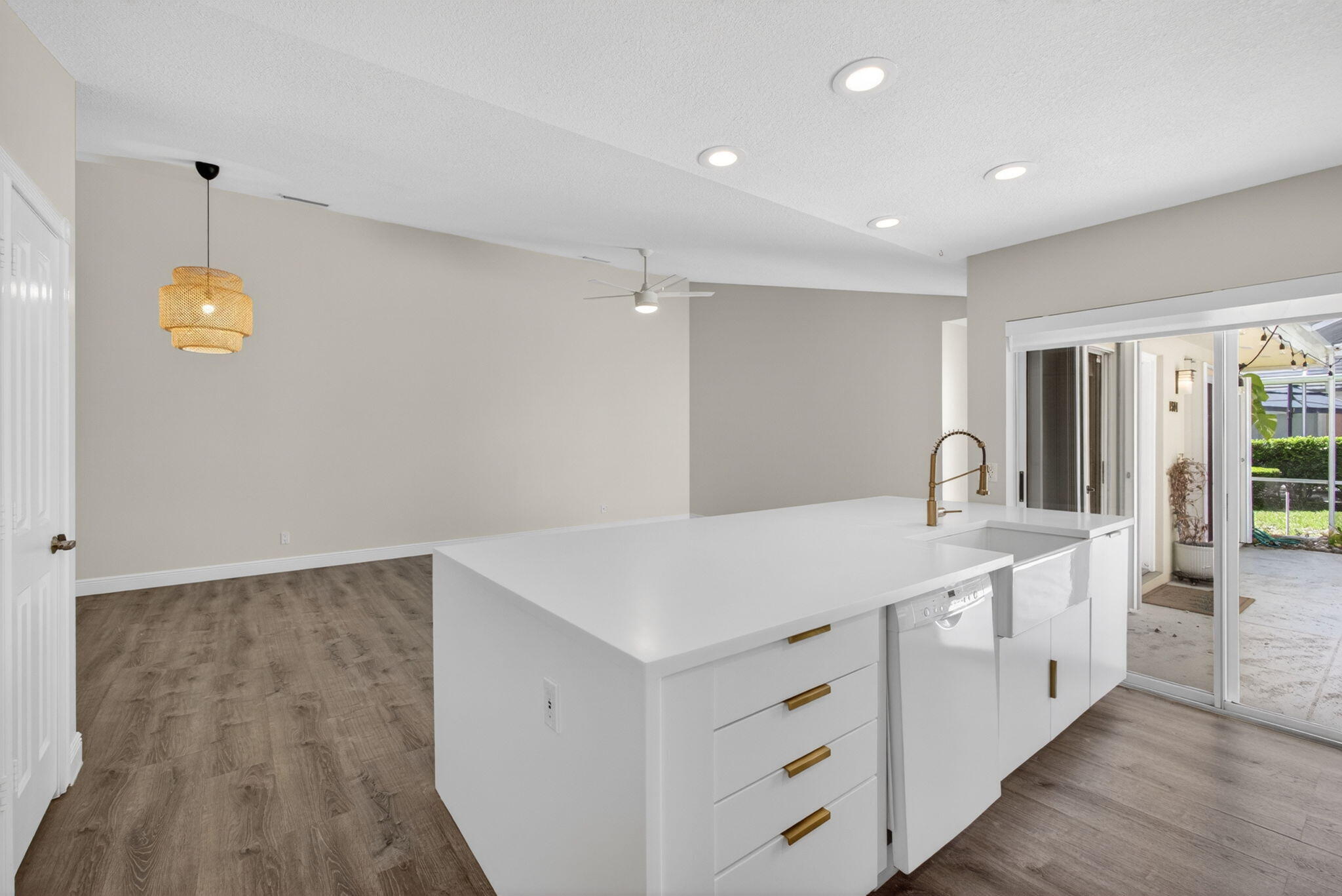 LAKE CATHERINE - Residential