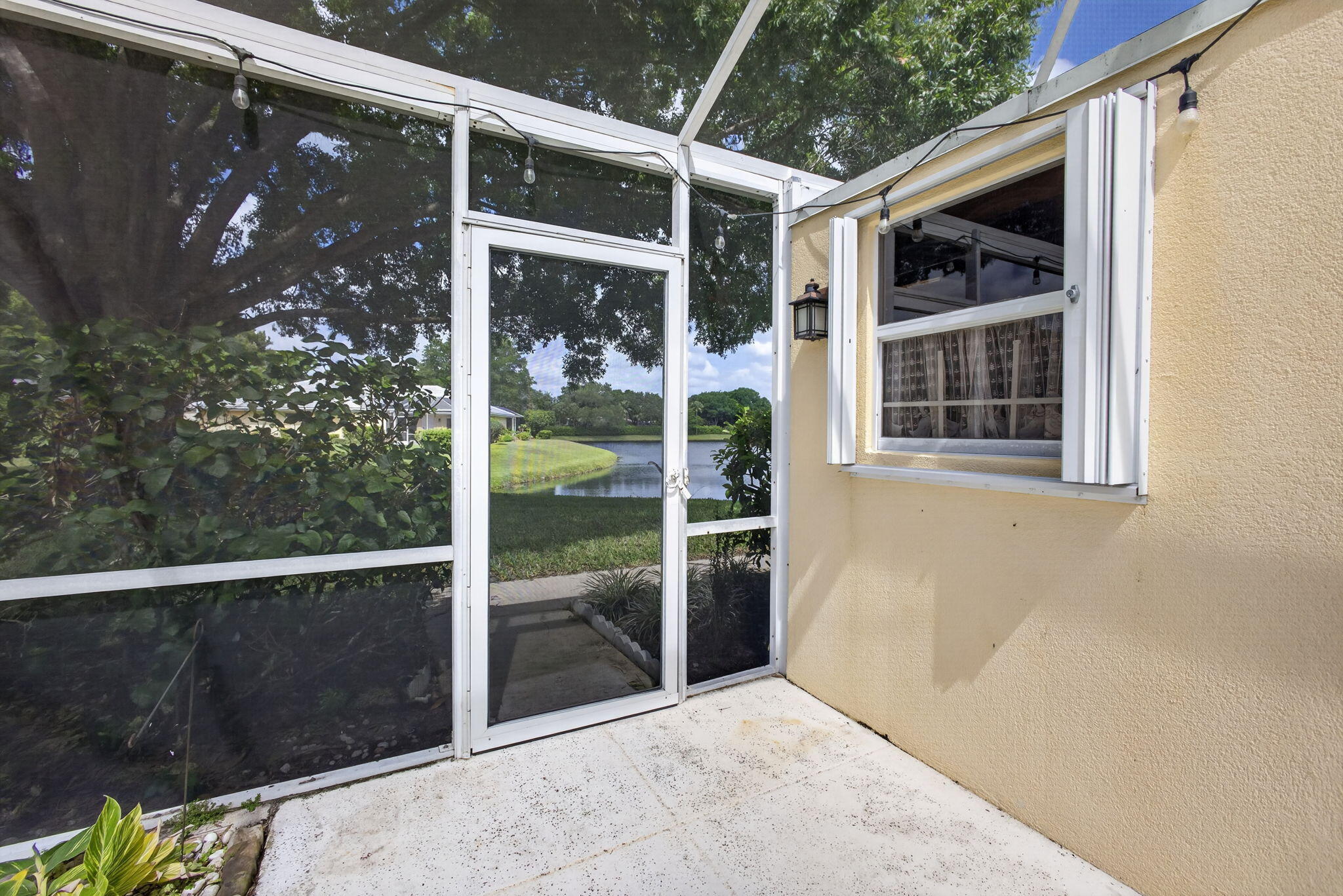 LAKE CATHERINE - Residential