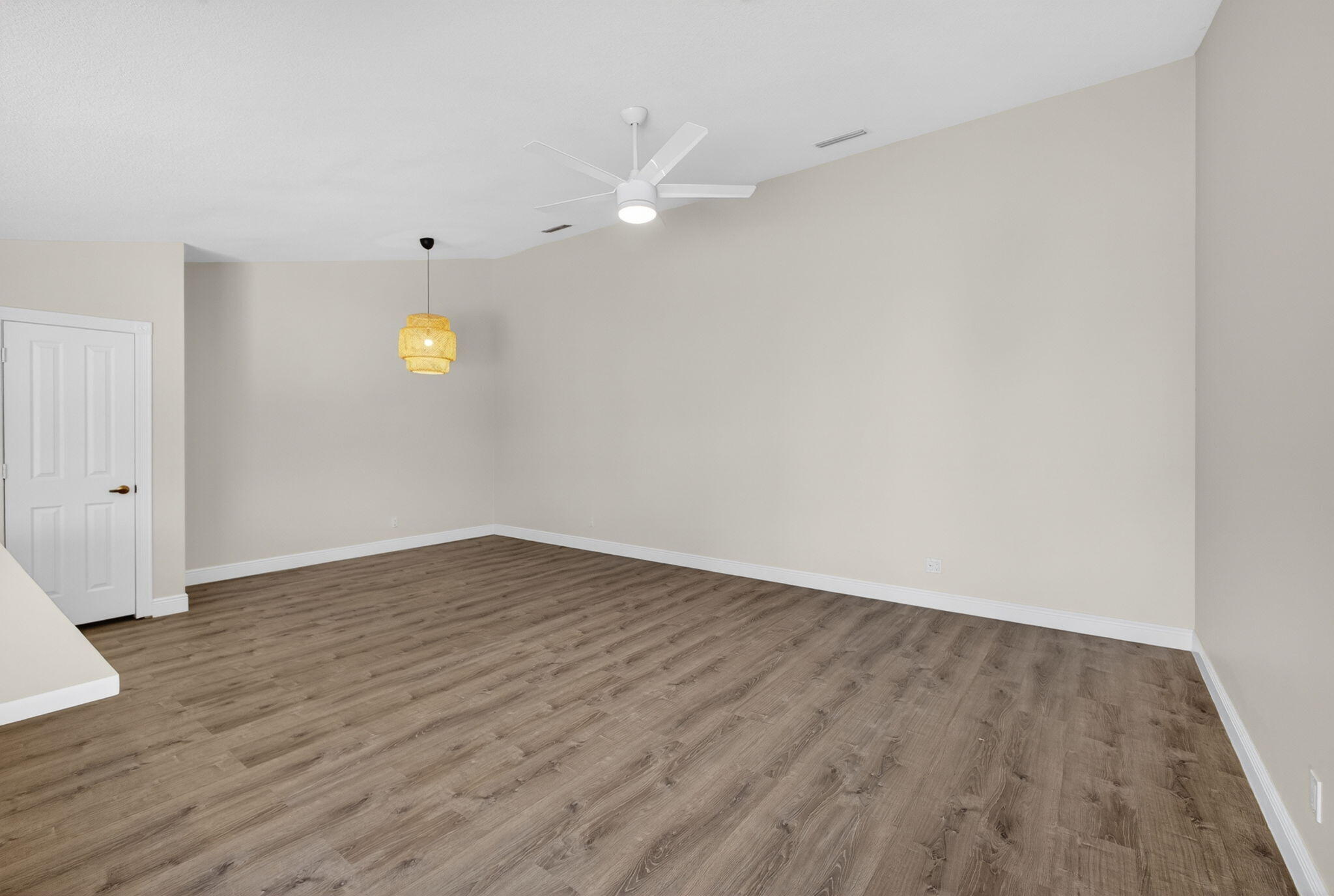 LAKE CATHERINE - Residential