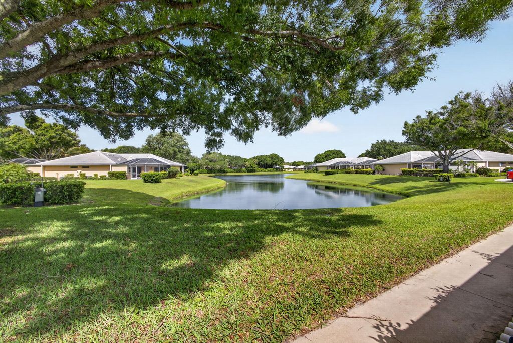 Photo of 1504 Springdale Court, Palm Beach Gardens, FL 33403 (MLS # B26015124)