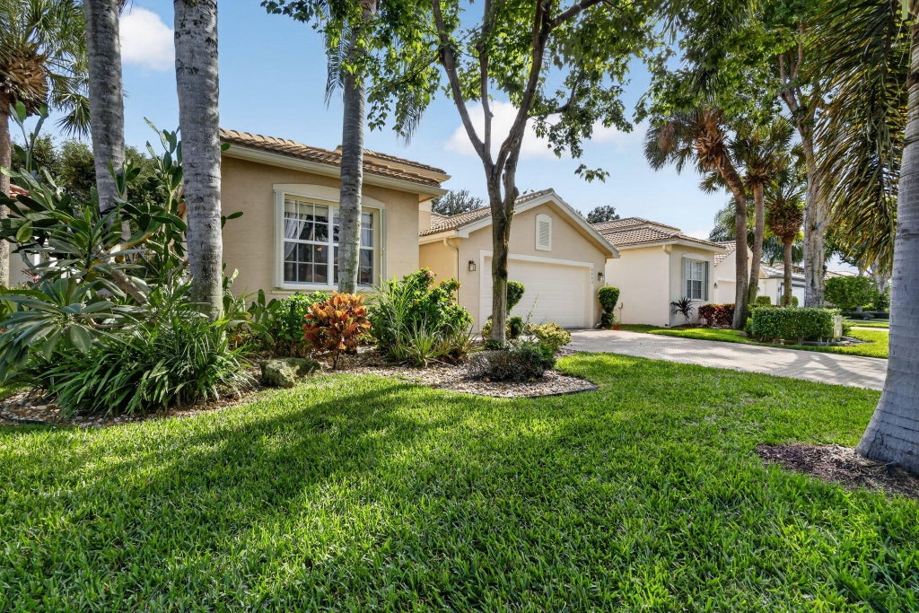 Photo of 6602 CAMARILLO TERRACE Lane, Delray Beach, FL 33446 (MLS # B26069970)