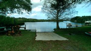 RIVER EDGE - Residential