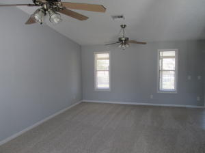 RIVER EDGE - Residential