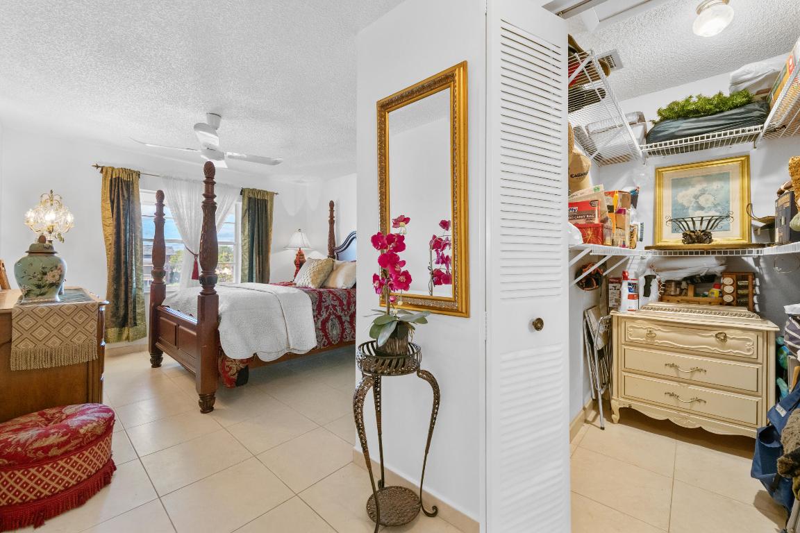 SABAL PALM VILLAGE CONDO - Residential