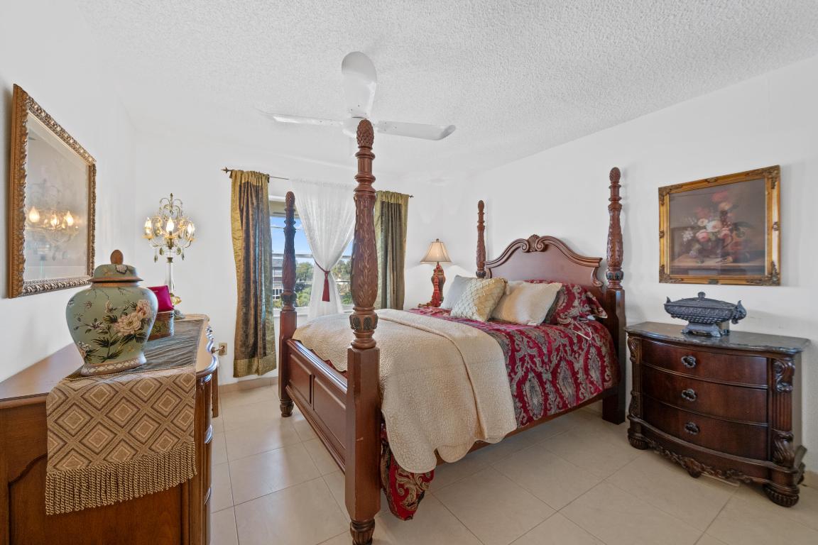 SABAL PALM VILLAGE CONDO - Residential