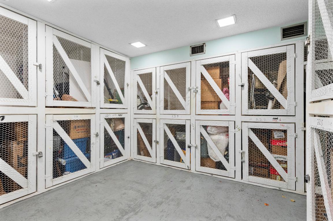 SABAL PALM VILLAGE CONDO - Residential