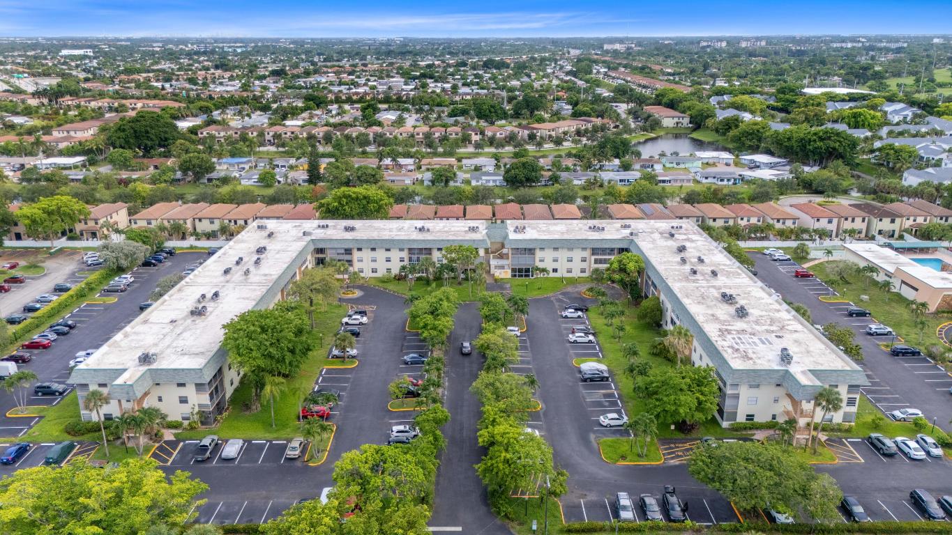 SABAL PALM VILLAGE CONDO - Residential