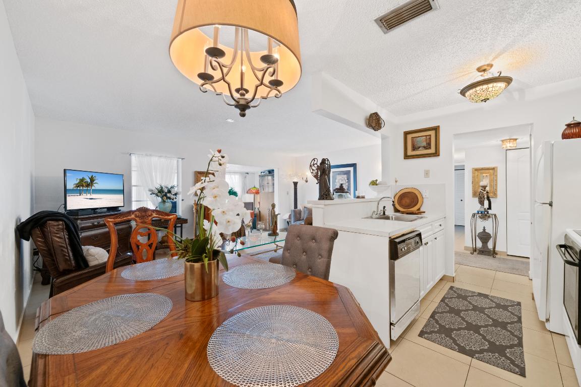 SABAL PALM VILLAGE CONDO - Residential