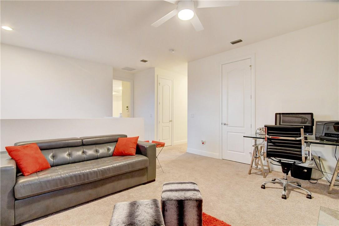 MiraLago - Residential