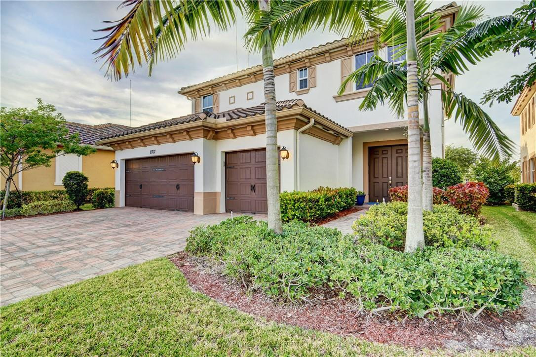 MiraLago - Residential