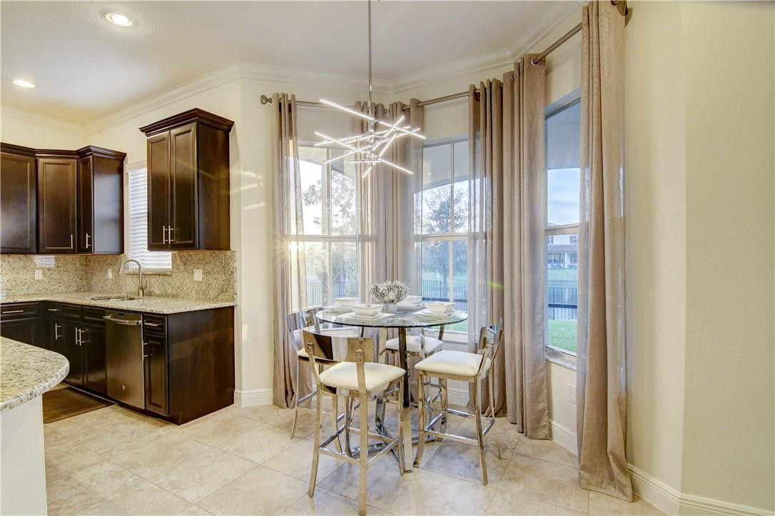 MiraLago - Residential