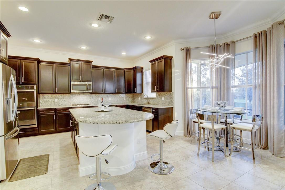 MiraLago - Residential