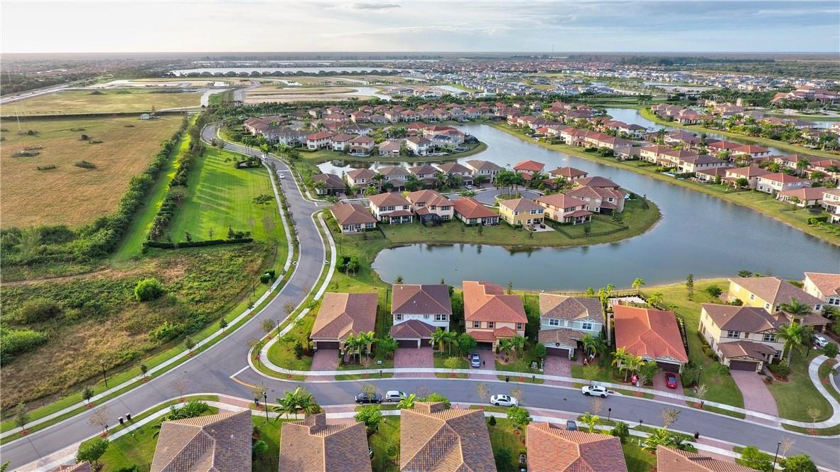 MiraLago - Residential