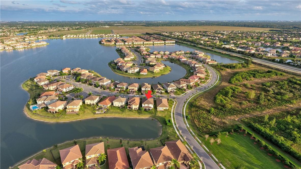 MiraLago - Residential