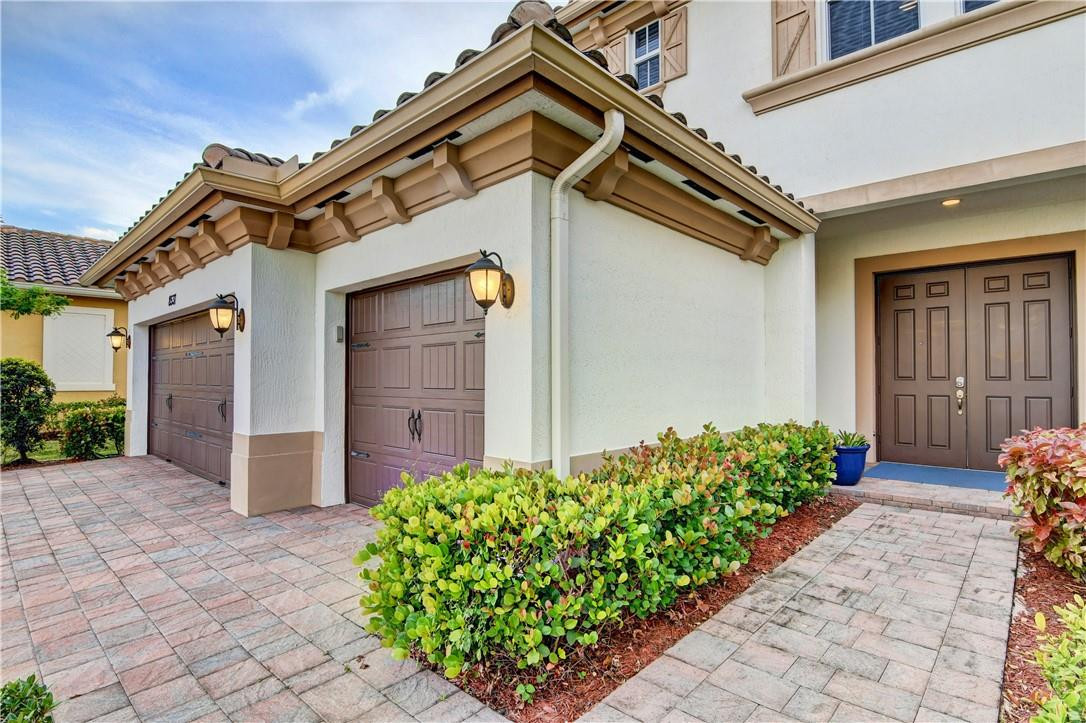 MiraLago - Residential