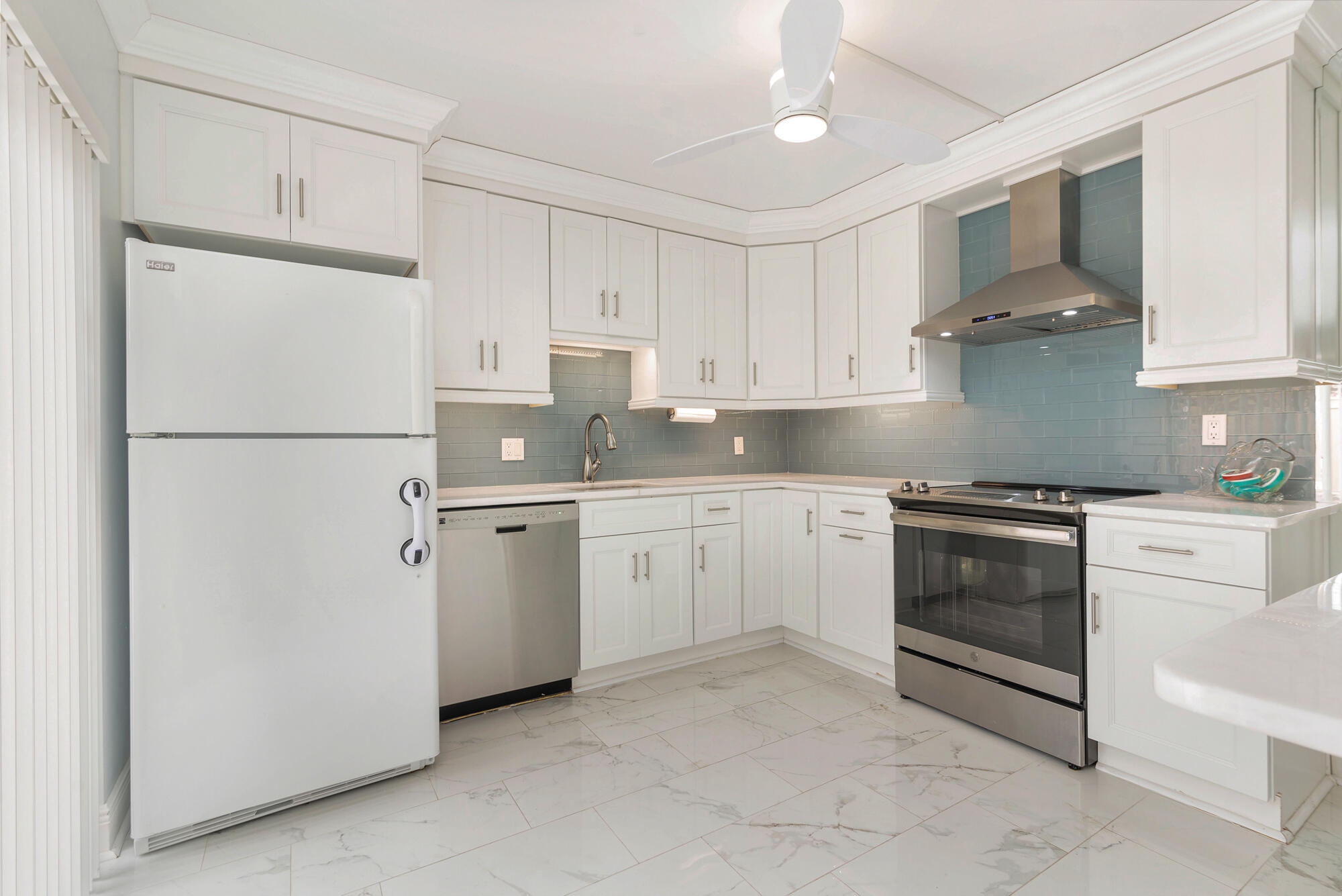 TEQUESTA HILLS CONDO - Residential